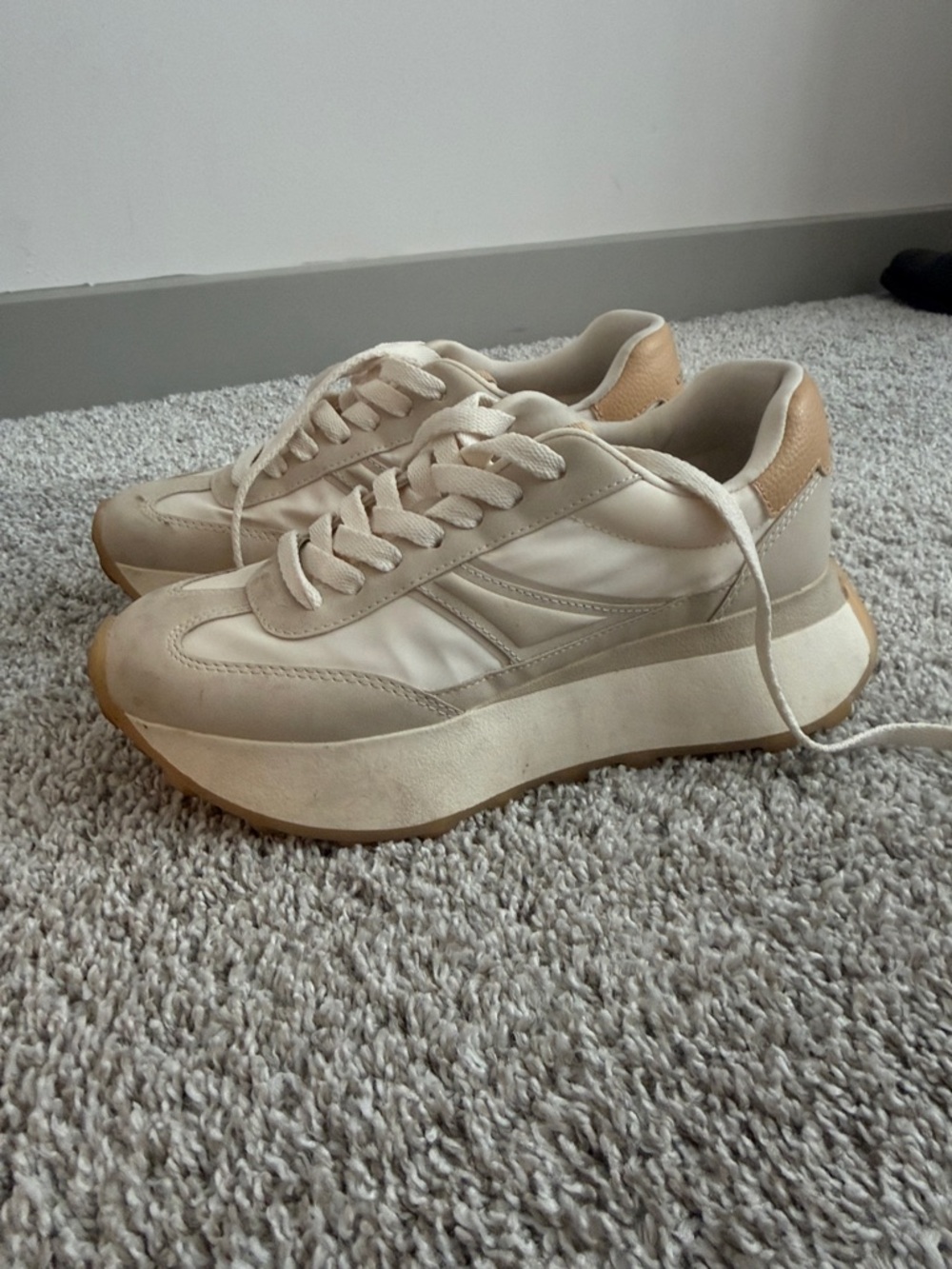 Zara Neutral Cream Platform Sneakers